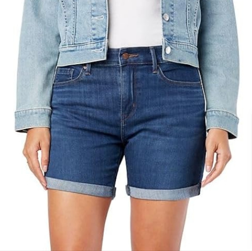 Levi's Shorts
